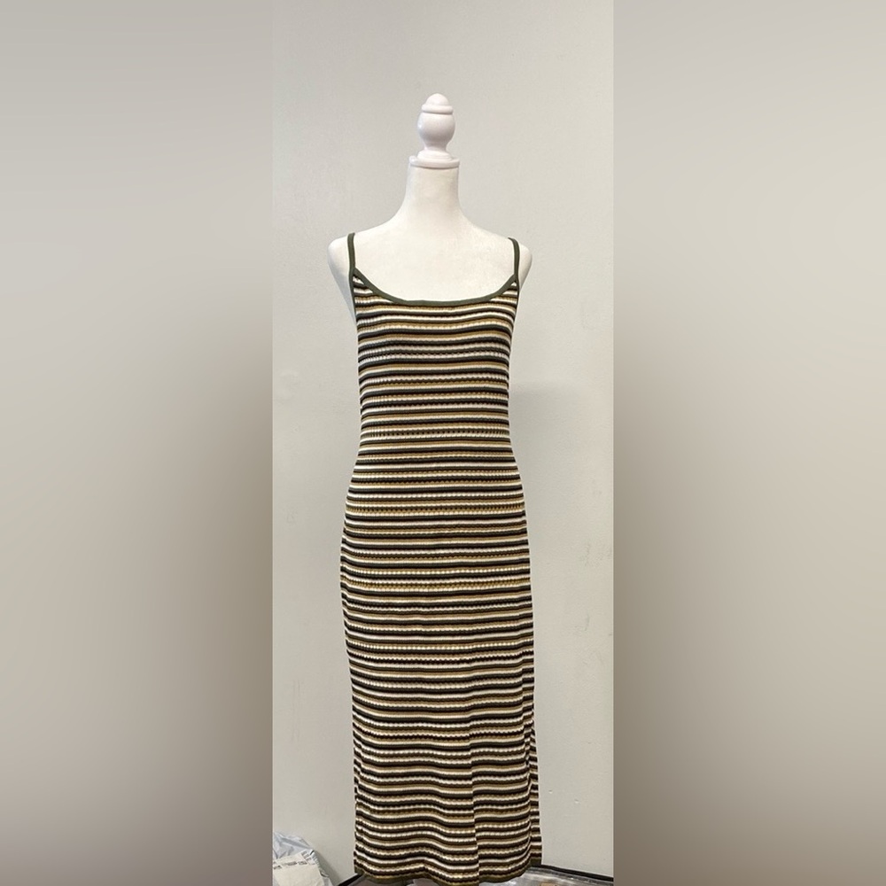 NWT Women's Knit Sleeveless Dress